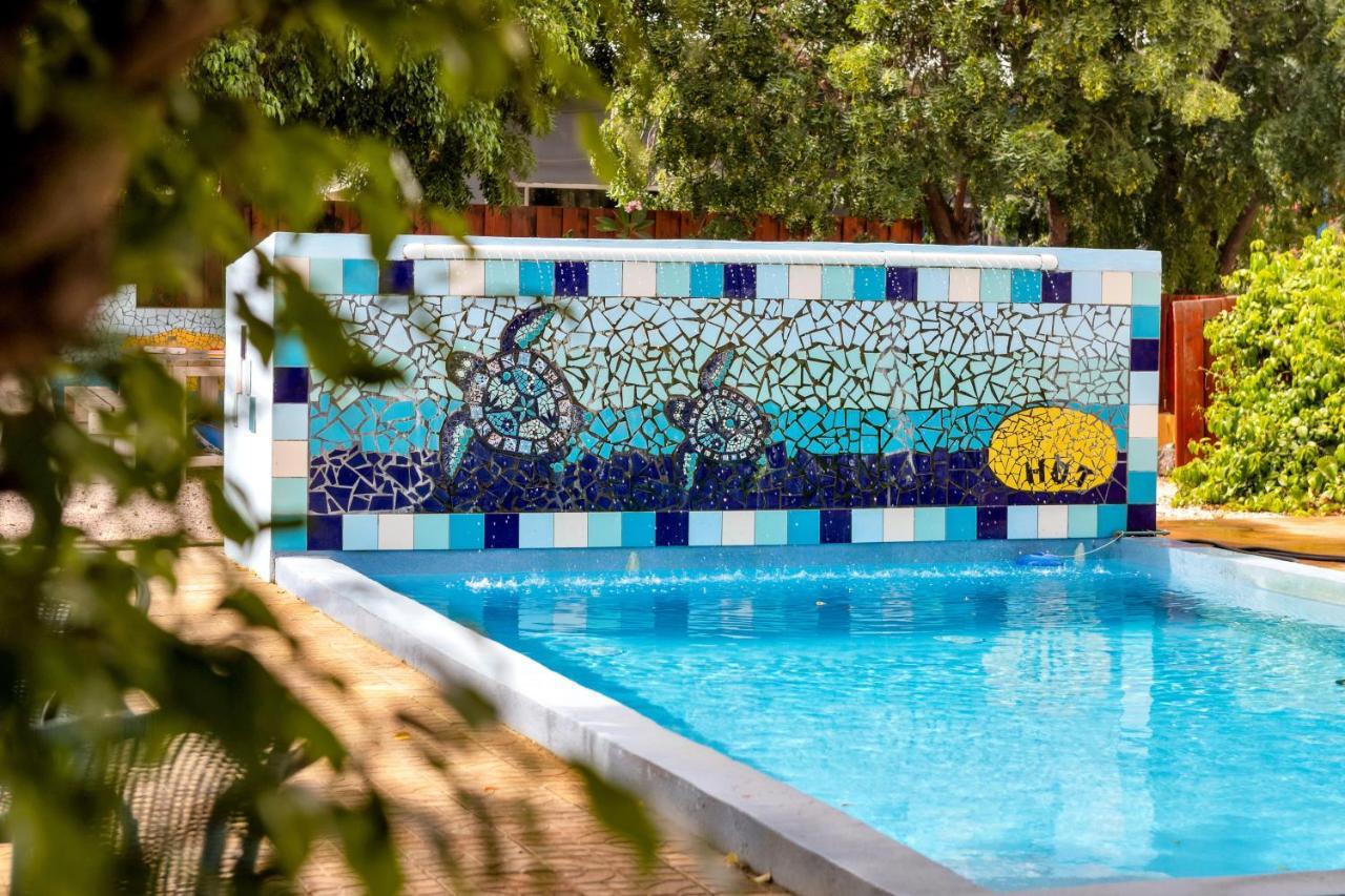The Hut Bonaire Hotel Kralendijk  Exterior photo